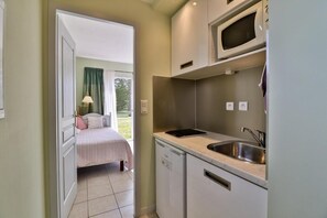 Cafetera/tetera, tetera/pava eléctrica