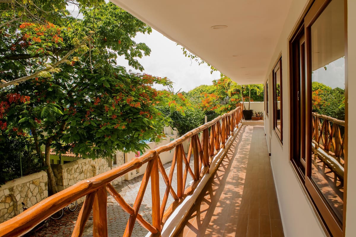 Double Room | 2 bedrooms, in-room safe, desk, blackout drapes
