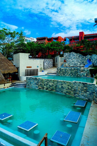 Casa Azul Maya