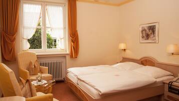 In-room safe, desk, iron/ironing board, free cribs/infant beds