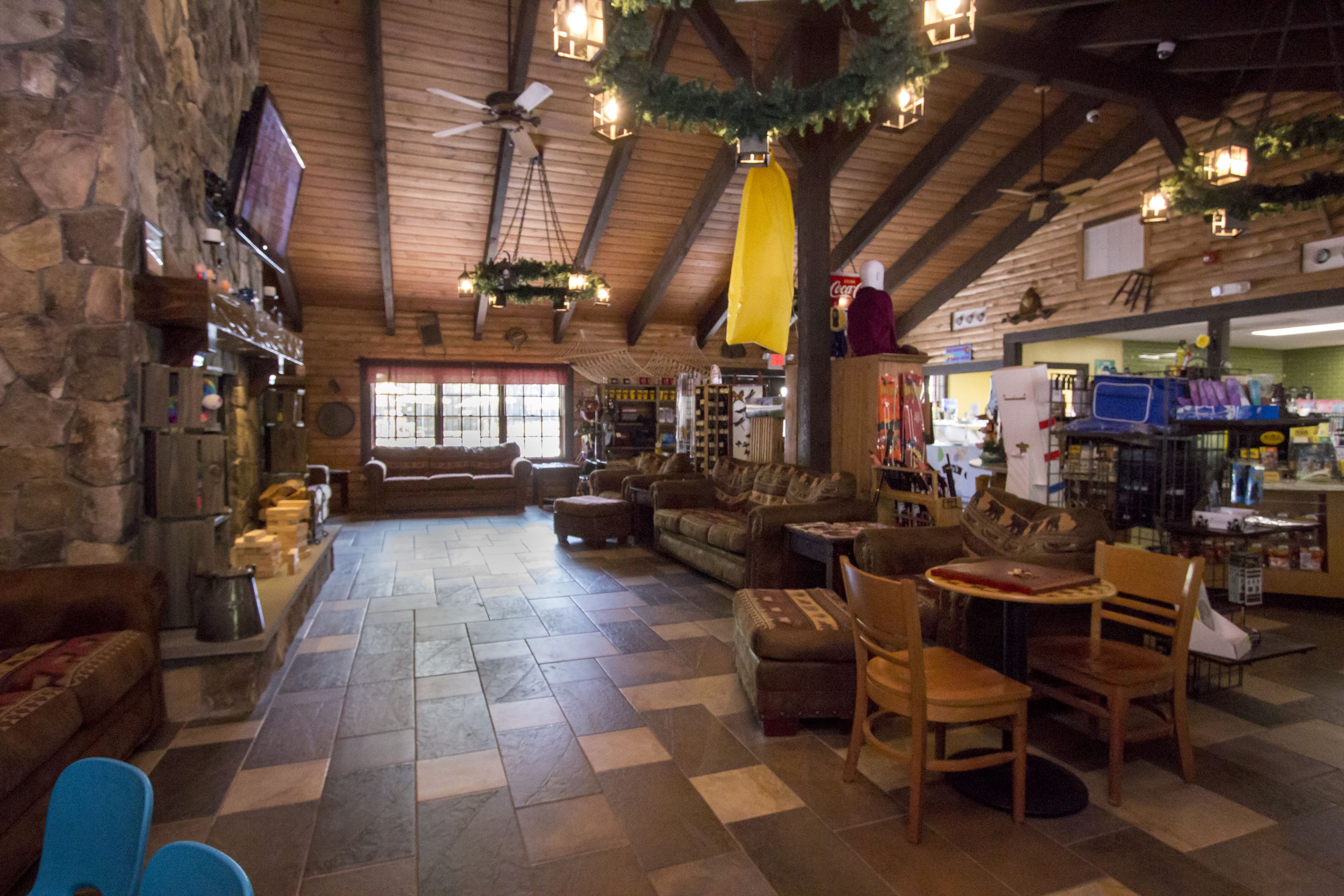 Bar-salon dans le hall