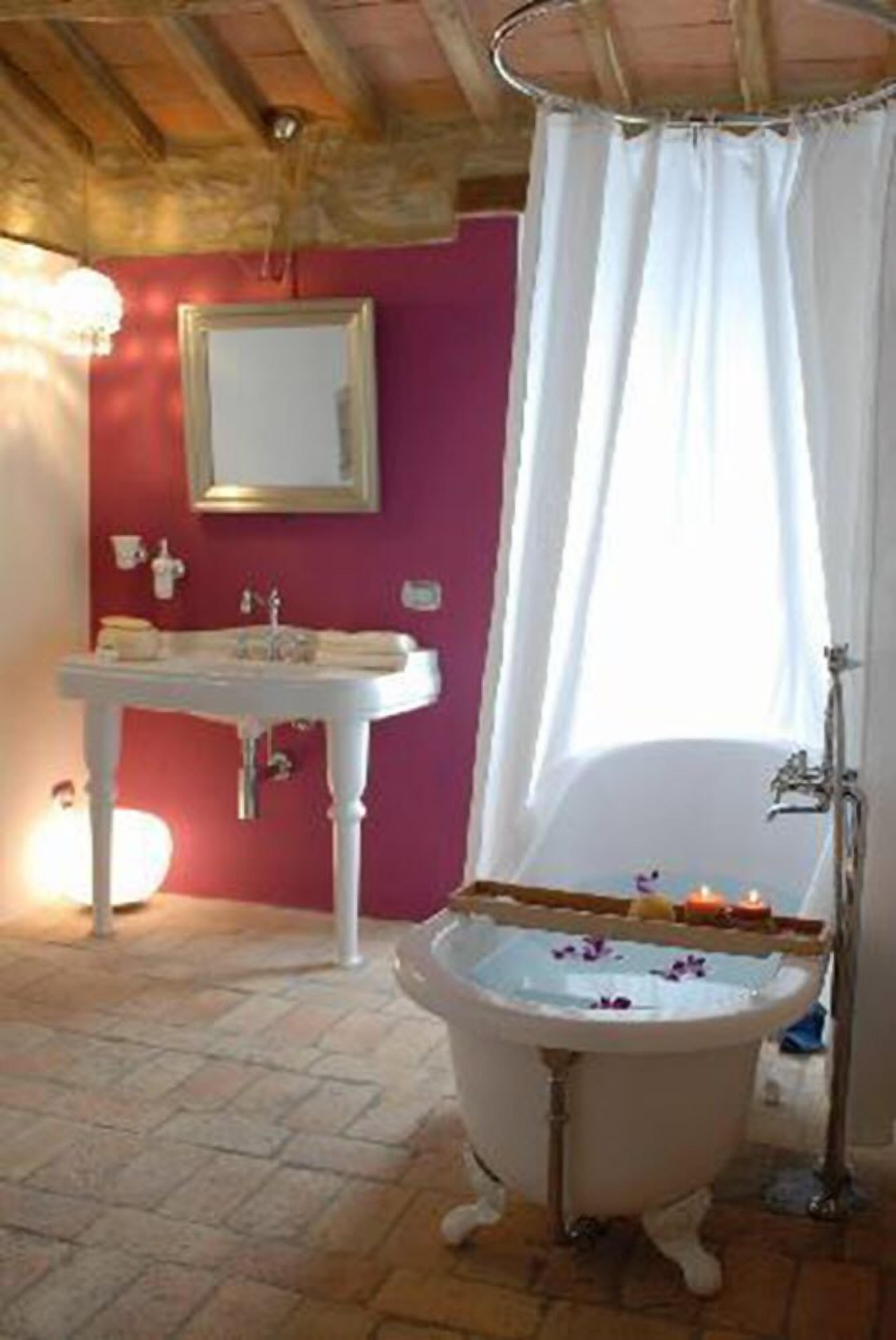 Chambre Triple Supérieure | Salle de bain