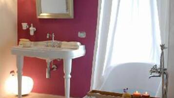 Chambre Triple Supérieure | Salle de bain