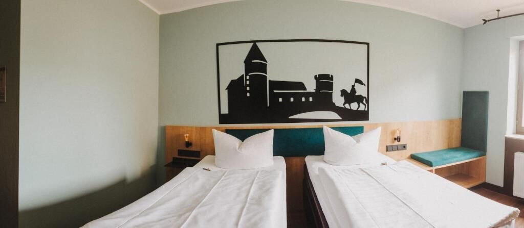 desk, blackout curtains, free wifi, bed sheets