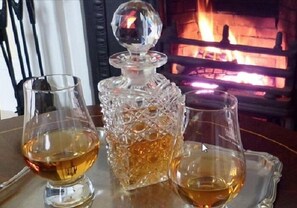 Kahden hengen deluxe-huone (Balvenie) | Egyptinpuuvillaiset lakanat, ylelliset vuodevaatteet