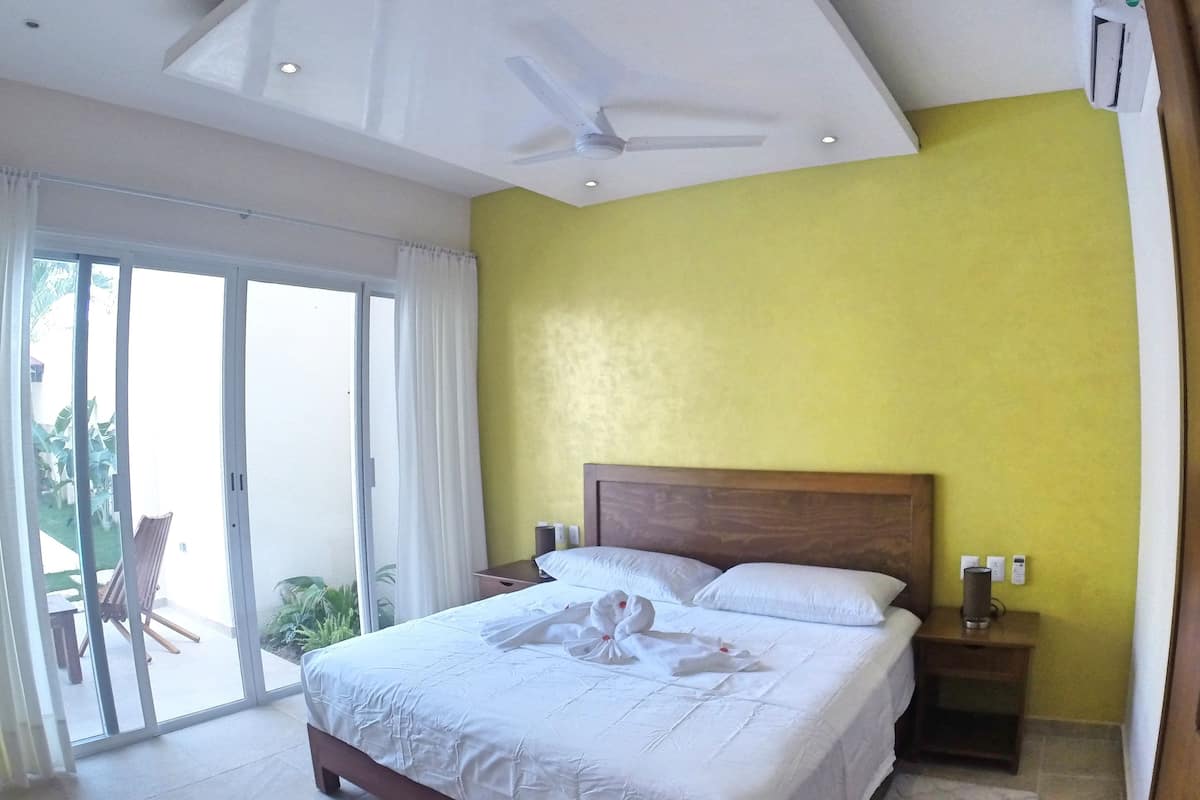 1 chambre, coffres-forts dans les chambres, fer et planche à repasser