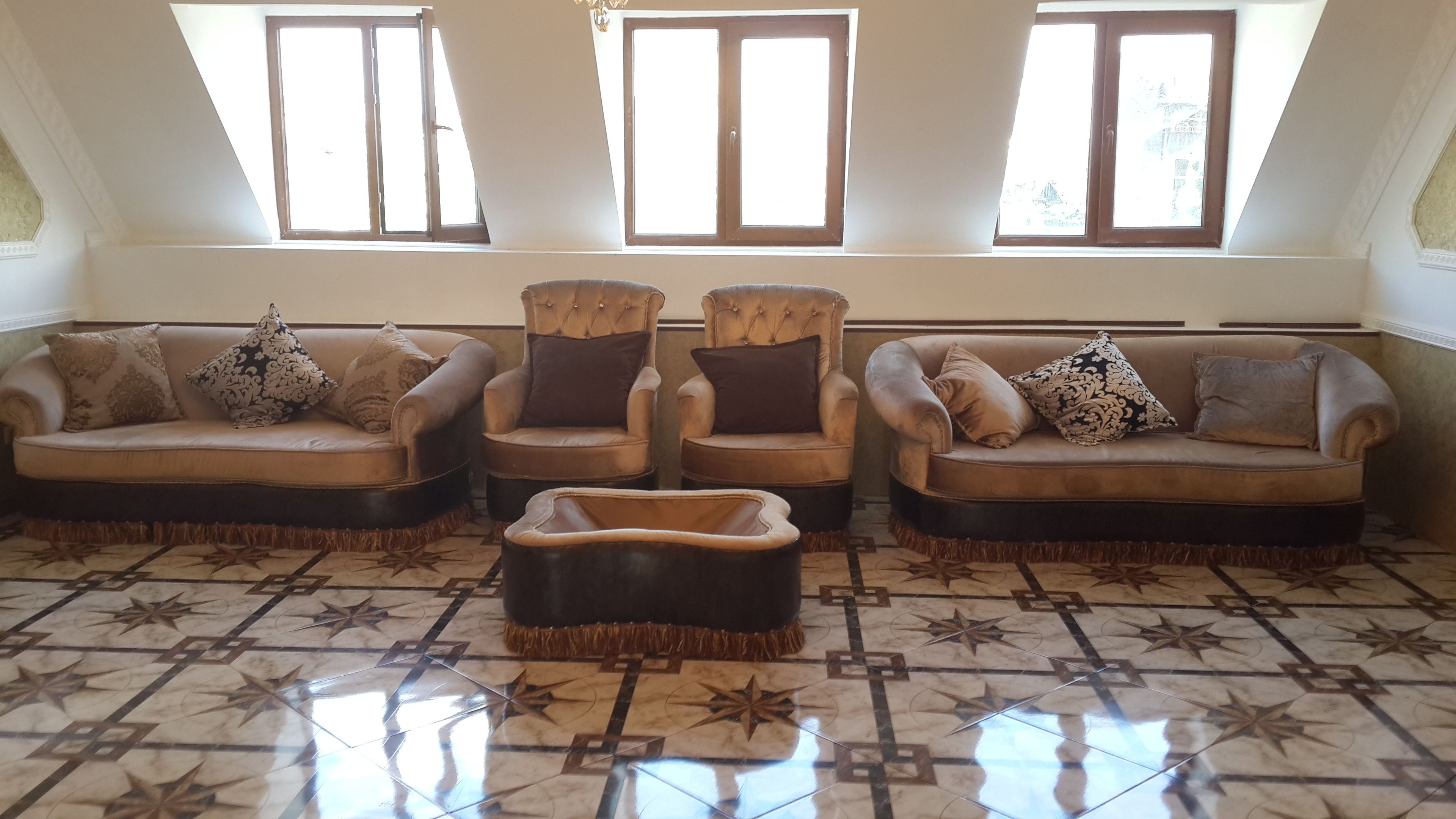 Foto - Hotel Edemi Castle