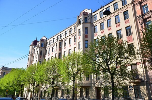 Front of property - Apart33 (St. Petersburg)