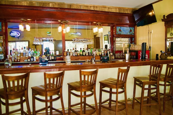 Bar (in der Unterkunft)