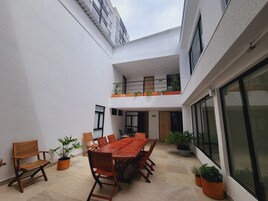 Una Smart TV, Netflix, películas de pago, servicios de streaming