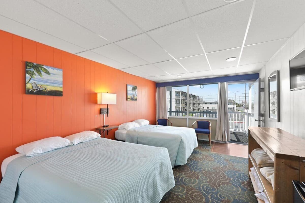 Standard Room, 2 Double Beds, City View | Free WiFi, bed sheets