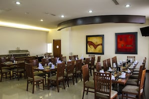 Breakfast, lunch, dinner served; Mexican cuisine