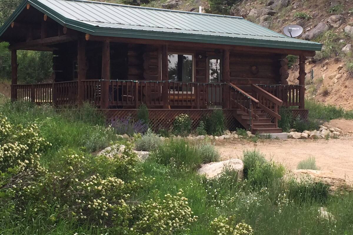 Cabane Majestueuse | 1 chambre, literie de qualité supérieure, décoration personnalisée