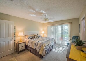 Room - Augustine Drive 1820 by White Pelican VR (Lady Lake)