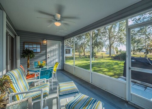 Augustine Drive 1820 by White Pelican VR