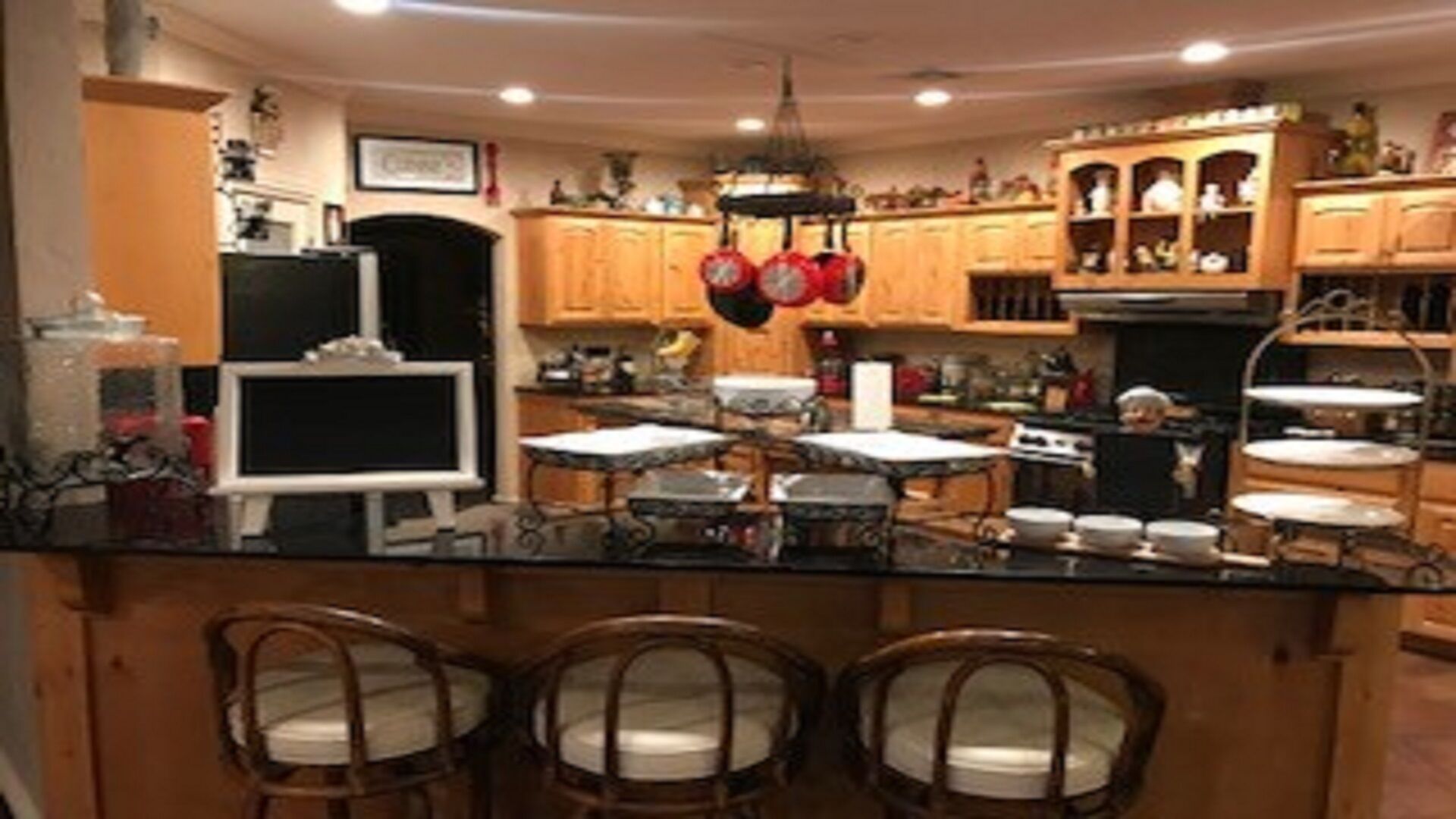 HEATED POOL  Grand Serenity is your Oasis on South Grand