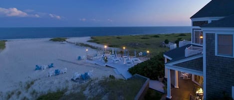 Vue sur la plage ou l’océan