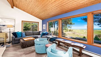 TV connectée, cheminée