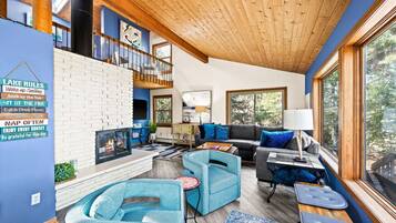 TV connectée, cheminée