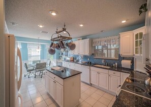 House, 2 Bedrooms | Private kitchen - Carolina Court 1311 by White Pelican VR (The Villages)