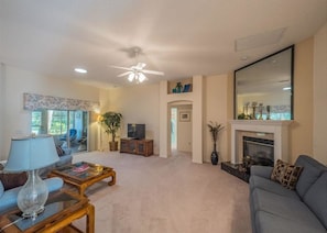 House, 2 Bedrooms | Living room - Carolina Court 1311 by White Pelican VR (The Villages)