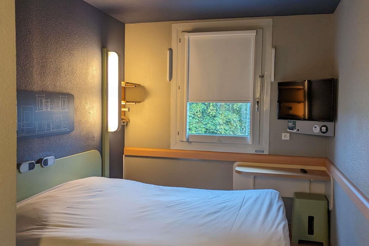 Double Room | Free WiFi