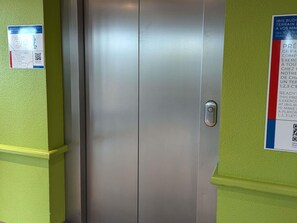 Miscellaneous - ibis budget Saint-Omer Centre (Saint-Omer)