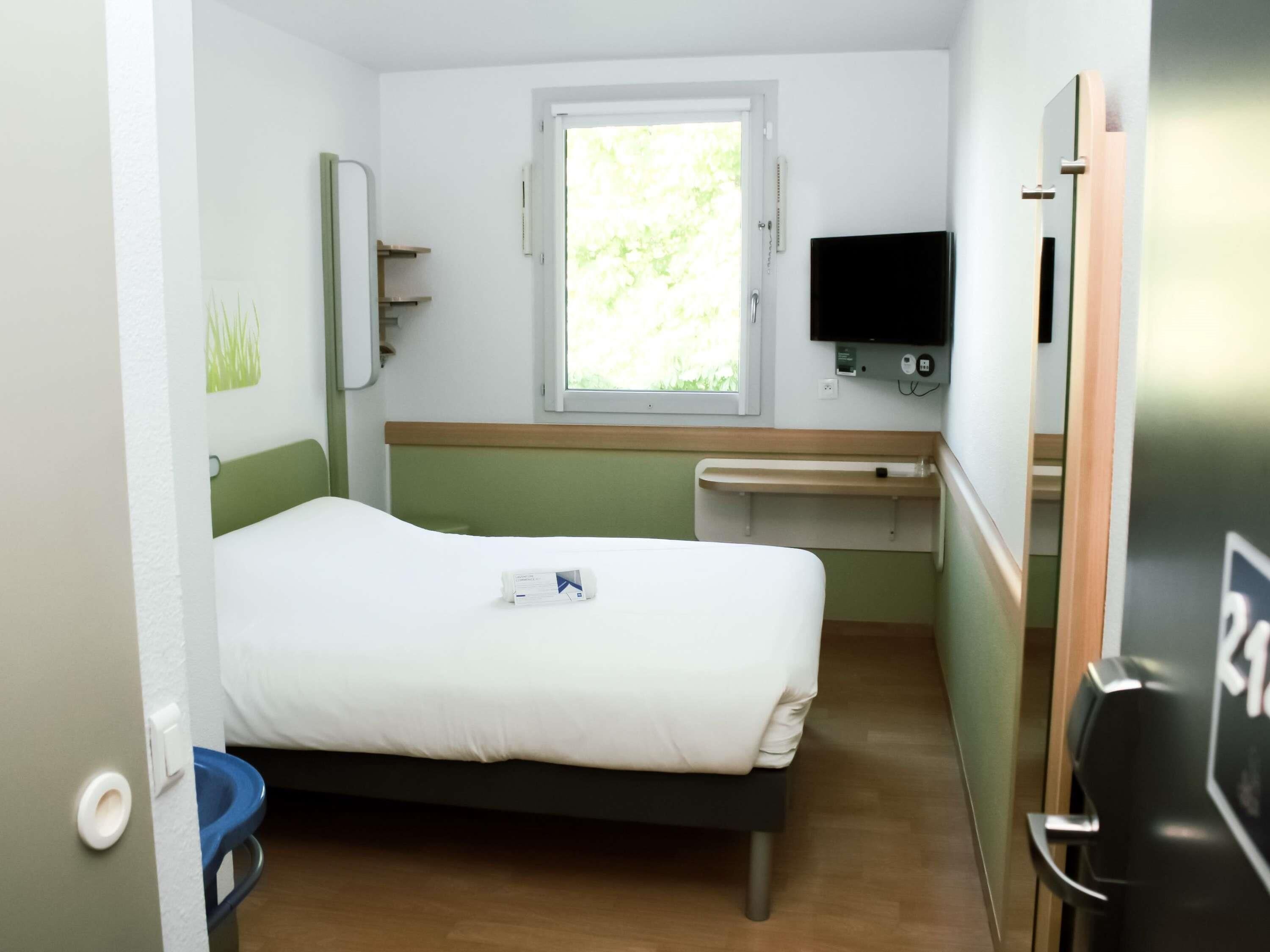 Double Room | Free WiFi
