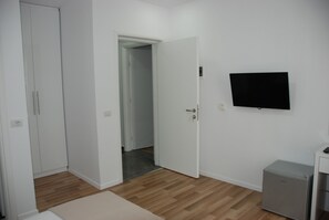 Een flatscreentelevisie