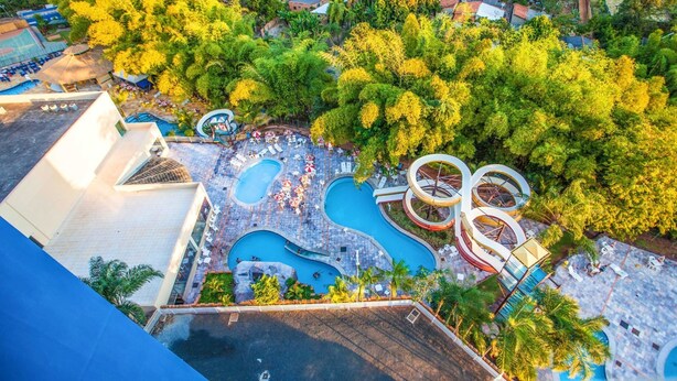 View from property - Golden Dolphin Grand Hotel- Mondial I (Caldas Novas)