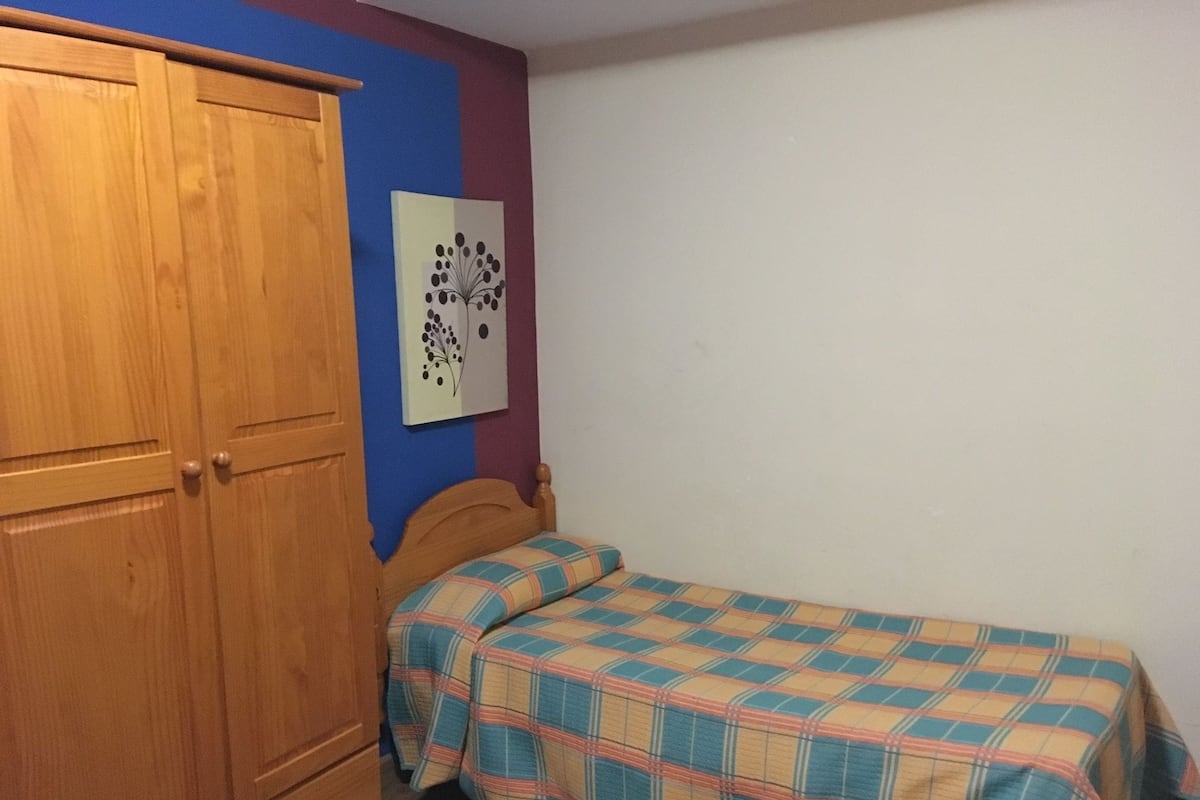 1 bedroom, free cots/infant beds, free WiFi, bed sheets