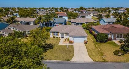 English Ivy Court 2600 by White Pelican VR