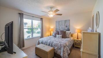 Rumah, 3 kamar tidur | 3 kamar tidur, setrika/meja setrika, Wi-Fi gratis, dan seprai linen