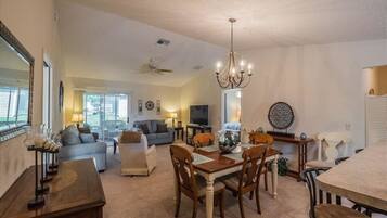 Rumah, 3 kamar tidur | Makan di kamar