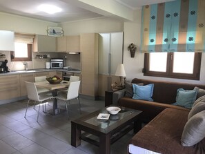 Living area - Luxury Maisonette in Halkidiki (Kassandra)