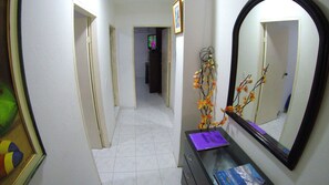 Departamento Confort, 2 habitaciones, cocina | Escritorio y wifi gratis 