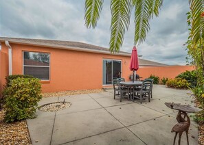 House, 2 Bedrooms | Terrace/patio - Nuevo Leon Lane 610 by White Pelican VR (Lady Lake)
