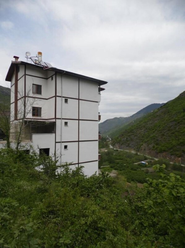 Exterior - Balkon Pansiyon (Maçka)