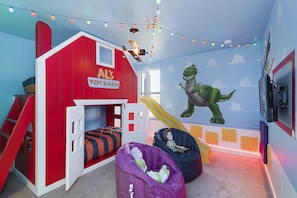 Children’s area - Moon Valley Villa |  Movie Room, 2 Games Rooms & Custom Built Kids Rooms (Davenport)