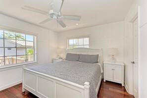 3 chambres, fer et planche à repasser, Wi-Fi gratuit, draps fournis