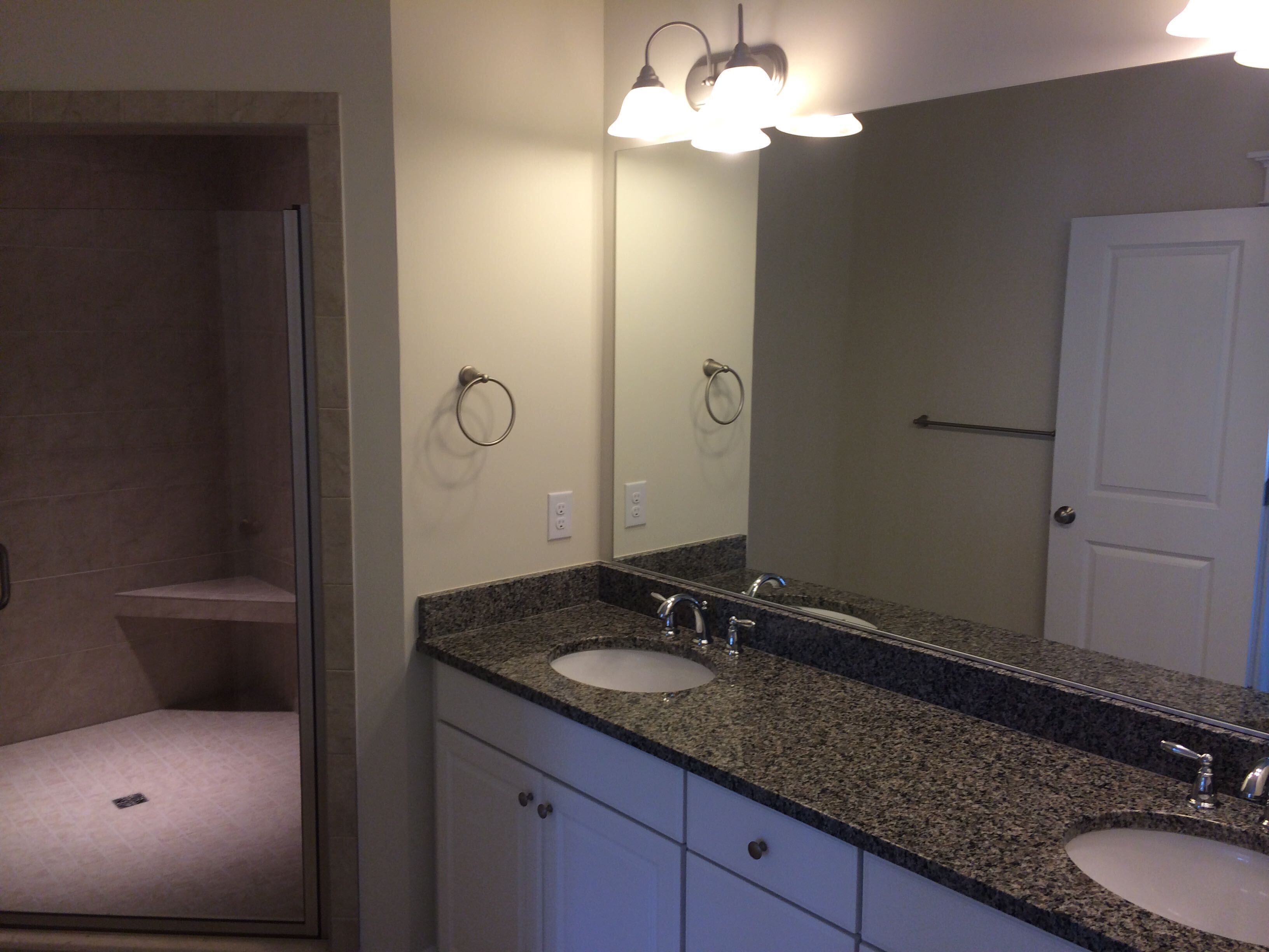 Beautiful Home in Luxurious Community. Offseason early arrival & late departure!