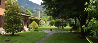 The wonderful Chalet with the private swimming pool on Lago Maggiore 