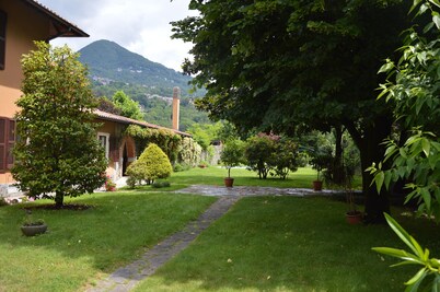The wonderful Chalet with the private swimming pool on Lago Maggiore 