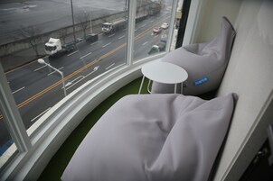 頂級雙床房 | 露台/庭院