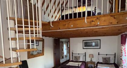 Ivy Cottage, is a stunning Barn Conversion, Situated On A Working Family Farm