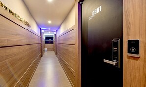 Hallway - Haru Hotel (Busan)