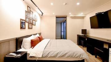 Premium Room, 1 Queen Bed | Free WiFi