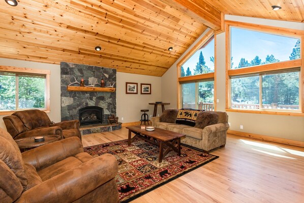 Smart TV, fireplace, DVD player, foosball