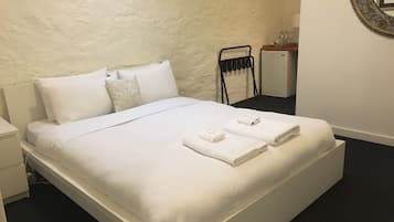 Phòng Tiêu chuẩn | 1 phòng ngủ, bộ đồ giường cao cấp, bàn