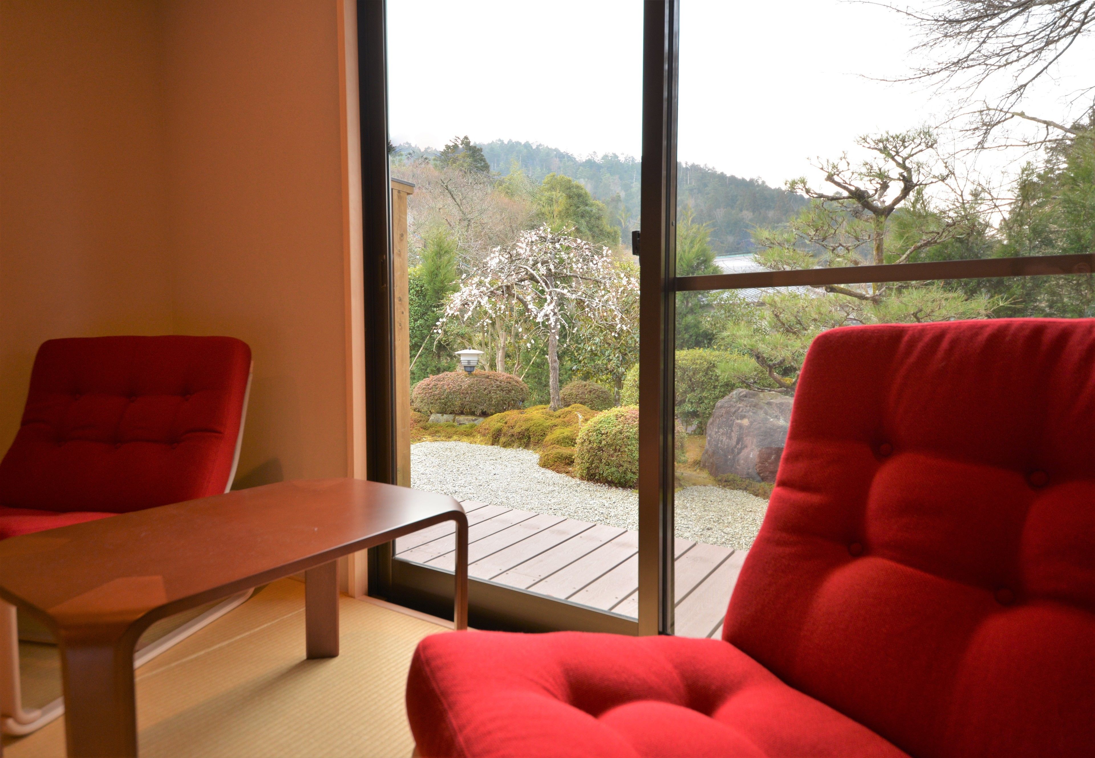 Tatami Twin Room | In-room safe, individually decorated, desk, blackout drapes